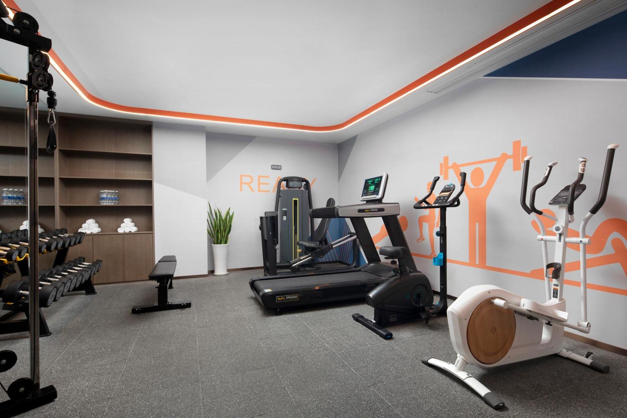 Hotel Express Gumei By Ihg 4*