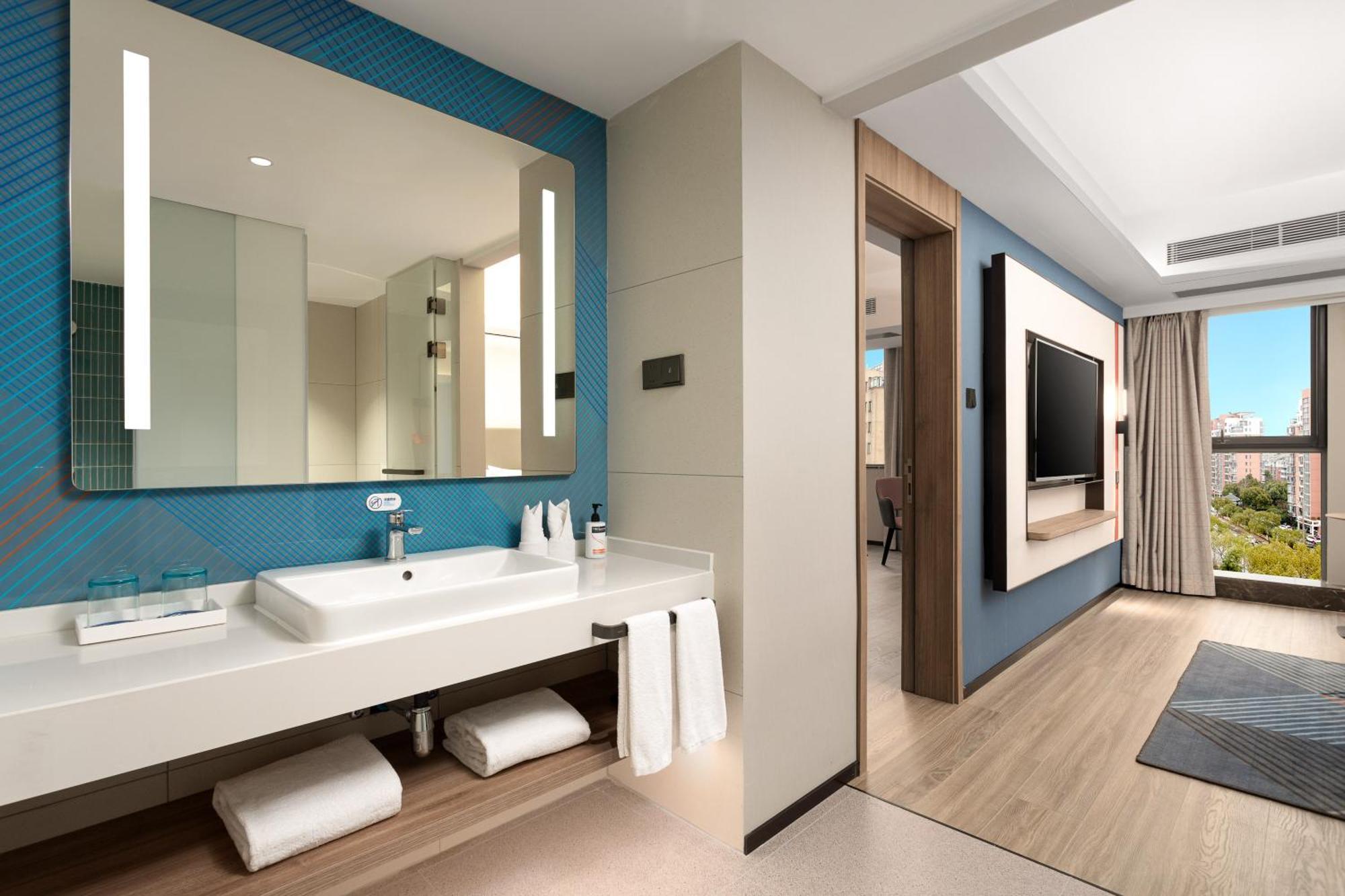 Hotel Express Gumei By Ihg Shanghai