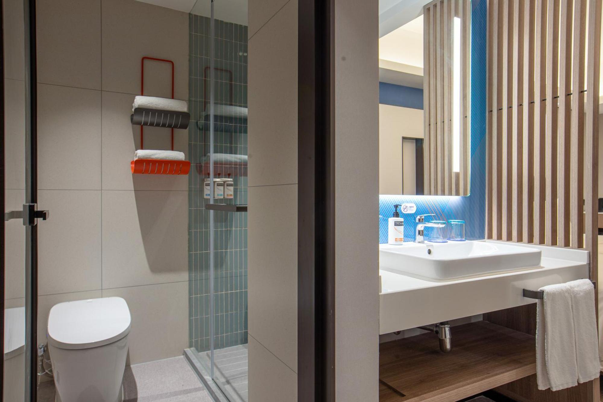 Express Gumei By Ihg Hotel Shanghai