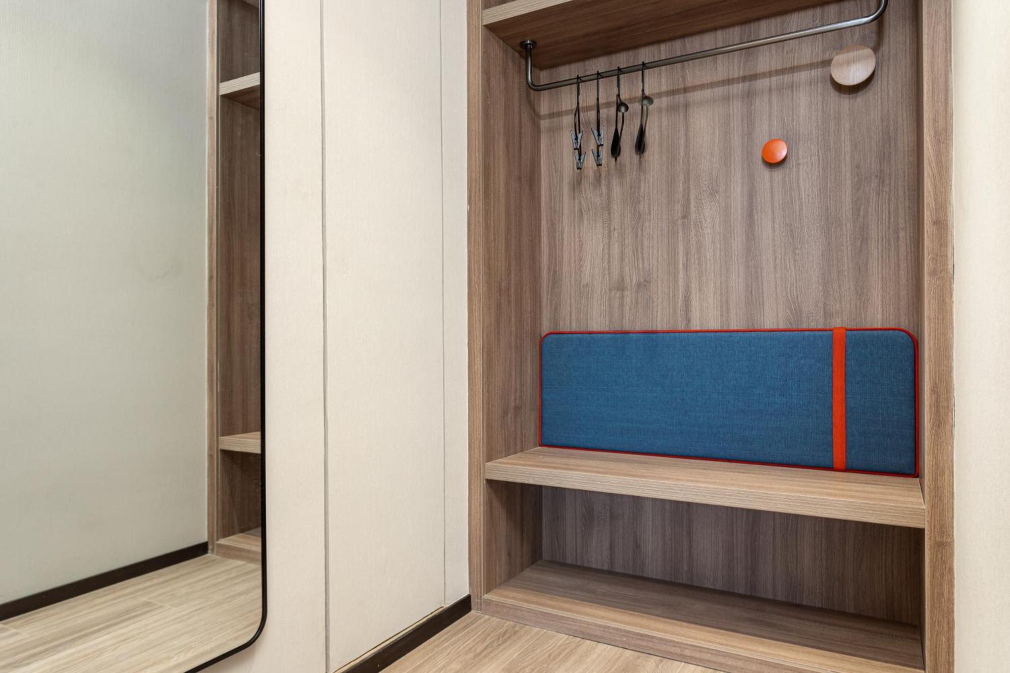 Express Gumei By Ihg Hotel 4*